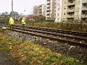 Kind unter Strassenbahn Koeln Porz Steinstr P18